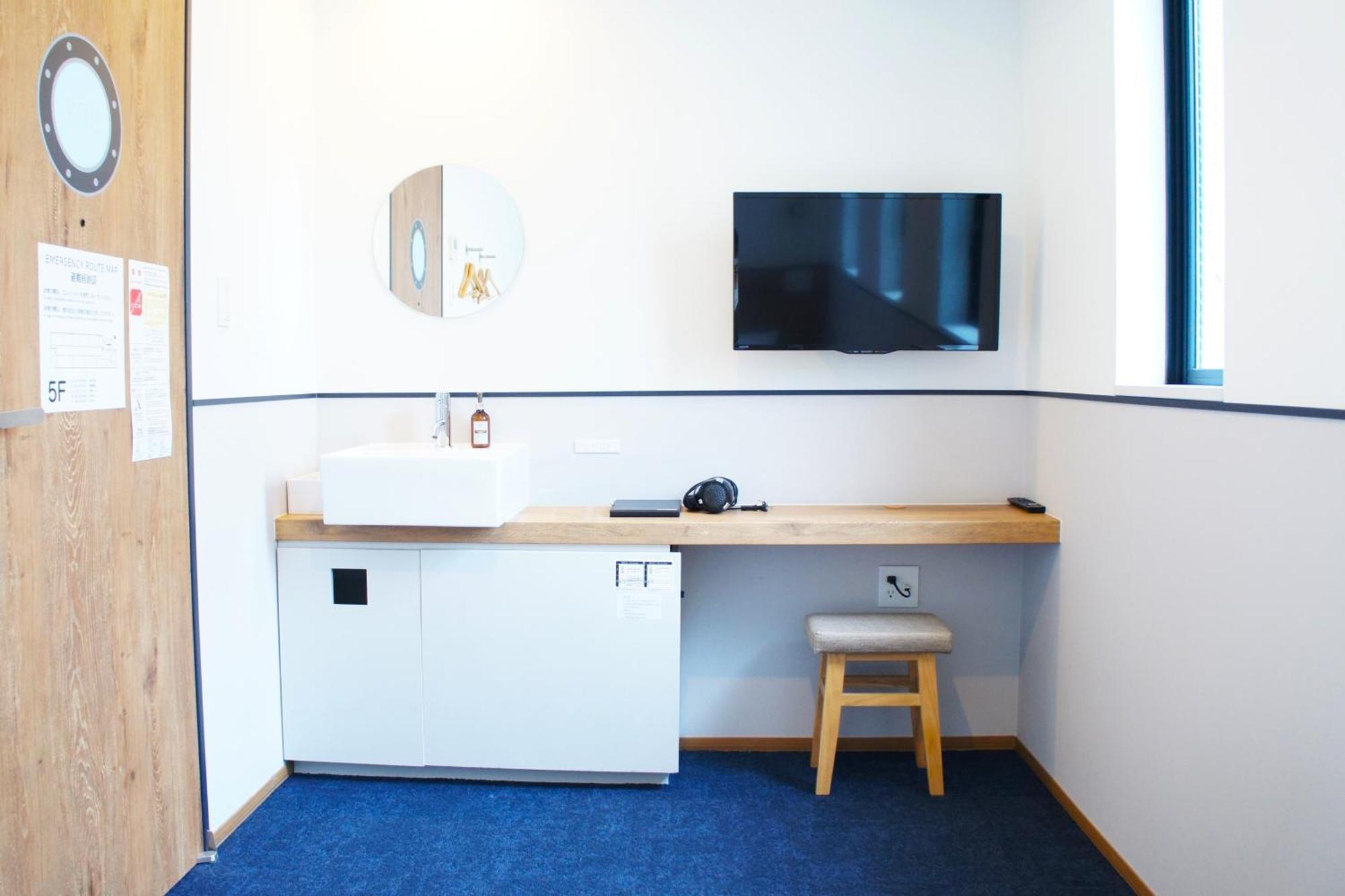 Webase Hakata Hostel Fukuoka  Eksteriør billede